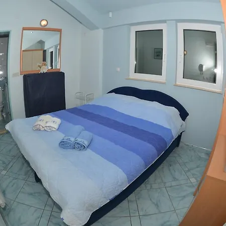 Rooms And Apartaments De Niro Trpejca Exterior photo