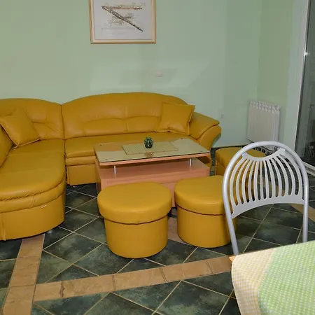 Rooms And Apartaments De Niro Trpejca Exterior photo